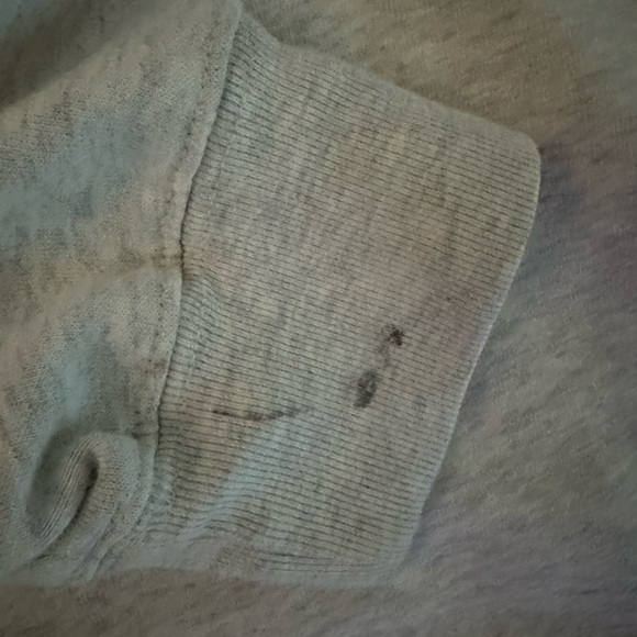 Brandy Melville Missy sweatshirt collared light grey approx size Large - Picture 11 of 11